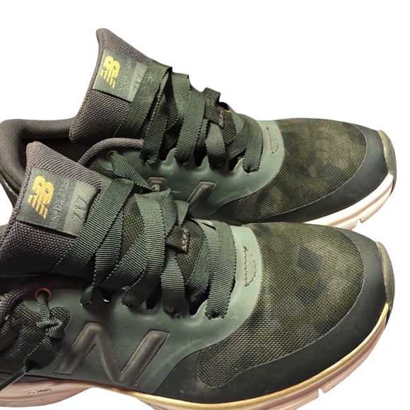 New Balance 711 Training Sneakers - Picture 2 of 2